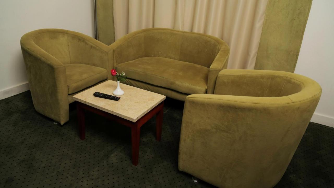 Spectra Inn Hotel 'Ezbet Sharikat Wardan Esterno foto